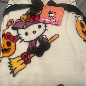 Hello Kitty Halloween trick or treating throw Witch, Mummy and ghost NWT